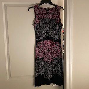 Nicole brand size small. Worn only once.